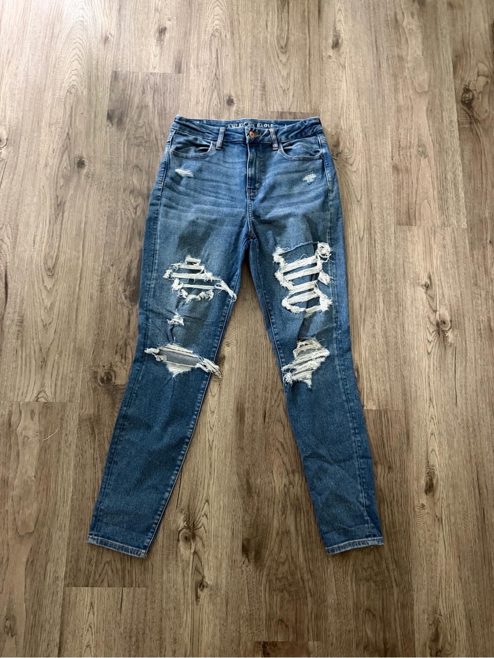 American Eagle Outfitters Distressed Skinny Jeans - Blue